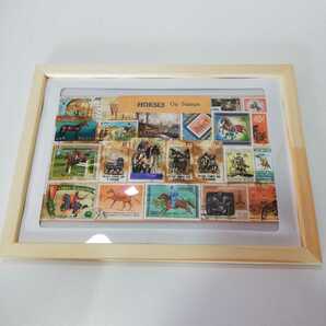 Vintage HORSES On Stamps 世界の馬の切手 額装品アート 32cm×23.5cm [壁掛け ビンテージ雑貨 海外土産物 モンゴル ブータン ポーランド]の画像1