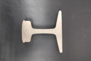 名鉄瀬戸線のレール見本