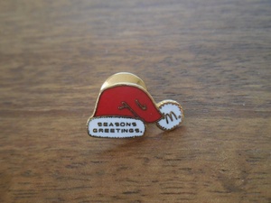 フランス☆古いピンズ 【McDonald's SEASONS GREETINGS】レア カナダ ピンバッジ ピンバッチ PINS マクドナルド サンタクロース サンタ帽