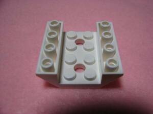 ☆レゴ-LEGO★4854★逆スロープ45度[白]4x4(両側傾斜)★USED