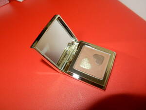 ! unused new goods! **RMK(a-ru M ke-) beige Mix I z eyeshadow **