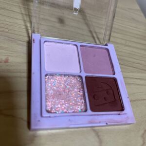 ロムアンド(みたいな)アイシャドウパレット ブルベ