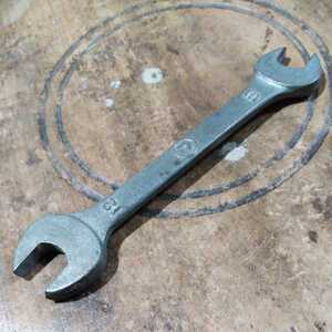  Fuji Heavy Industries industry loaded tool combination wrench size inscription 10-12mm. Subaru s Varis toSUBARU rabbit rabbit total length 126.3mm. iron scooter 