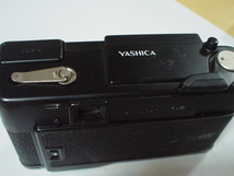 珍品　アンティーク　YASHICA　AUTO　FOCUS　S　フィルムカメラ_画像2