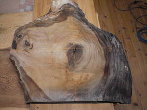 欅 　一枚板 材料 天然木 無垢材 木材 材木 乾燥材 銘木 看板　カウンター テーブル　衝立　飾り棚 DIY 67×70×6ｃｍ