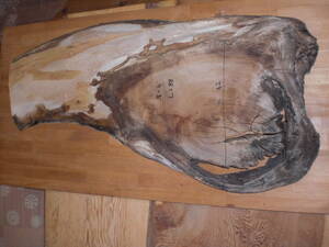 欅 　一枚板 材料 天然木 無垢材 木材 材木 乾燥材 銘木 看板　カウンター テーブル　衝立　飾り棚 DIY 88×32×6ｃｍ