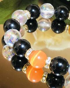  natural stone Power Stone onyx orange cat's-eye o-la beads bracele inside surroundings 14.