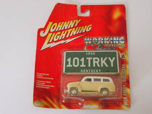 JOHNNY LIGHTNING ジョニーライトニング 1/64 WORKING TRUCK & SUVs 1950 CHEVY SUBURBAN 