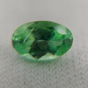 コーネルピン　0.19ct.