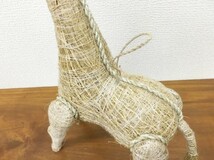 お部屋の癒し 香りの木 アカールワンギ キリンの人形 バリ島 ハンドメイド #6_画像5