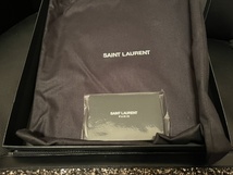 【新品】SAINT LAURENT サンローラン　グリッタークラッチバッグ i PAD CASE Color : ORO NERO_画像5