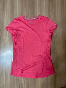 NIKE 半袖Tシャツ ドライフィット