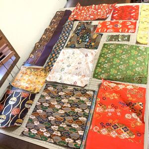 C 京都西陣 金襴 ハギレたくさん 吊るし飾り等にも最適