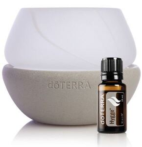 【ディフューザー&オイルセット】doTERRA ヒュッゲ アロマディフューザー アロマオイル 15ml ドテラ ホリデー限定 Hygge