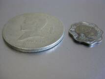 フィリピン 硬貨 1 PISO・5 SENTIMOS 2枚セット_画像3