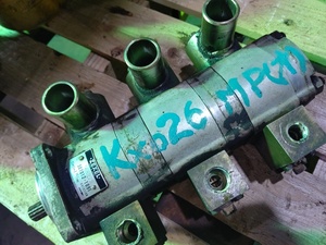 クボタ建機　ＫＸ026　油圧ショベル　メインポンプ