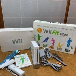 Nintendo Wii RVL-S-WD + WiiFitplus&バランスWiiボード