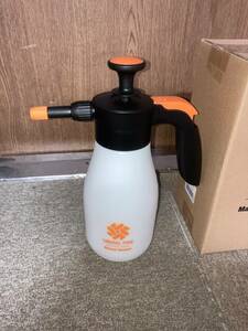 T101 sprayer pressure type cleaning gardening dry measures . several stock equipped 