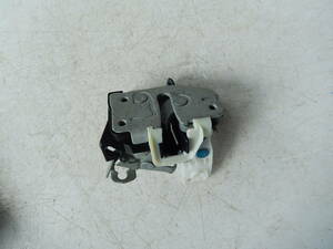 「純正部品」ドア ラッチ RH 6C3Z-2521812-A Latch フォード F150 F250 F350 F450 F550 スーパー デューティー リンカーン マークLT