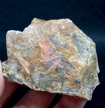 【送料無料】自主採掘！カリフォルニア産 ラビックジャスパー 110,7g LVJ010 鉱物 天然石 原石 パワーストーン_画像5