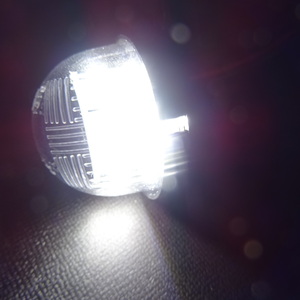 激白光 ! 交換式 ! マツダ LED ナンバー灯 ライセンス ランプ　スクラム DG64V DG64W DG17V DG17W ＡＺオフロード JM23W