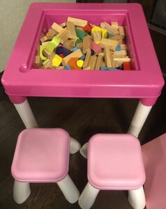 積み木 テーブルセット 知育玩具 子供　おもちゃ お片付け　ピンク　イス　遊び　キッズ　かわいい　トイザらス　収納　女の子　机