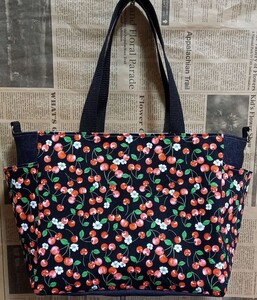ハンドメイド トートバッグ ショルダーバッグ マザーズバッグ さくらんぼ柄 チェリー柄