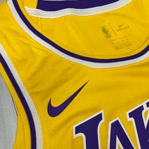 USA正規品 【M】 NIKE ナイキ NBA ロサンゼルス レイカーズ LA LAKERS レブロンジェームズ 背番号23 オーセンティック バスケシャツ GOLD_画像2