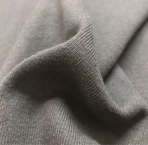 綿100%、20/度詰めフライスニット、たっぷり生地幅約160×30cm、黒です