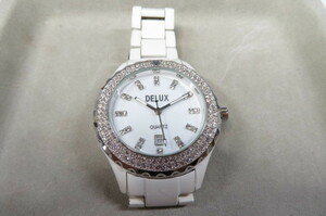 1円～DELUX　デラックス　ラインストーン　クオーツ　腕時計　ホワイト　白　電池交換済　動作品　12-3-117