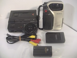 8mmテープ再生できます！【動作確認済み】 SONY Hi8ビデオカメラ CCD-SC7　☆ダビングにご使用ください！☆/1086