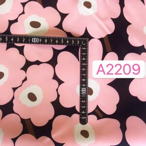 A2209 花柄生地 撥水加工 厚手布生地 ハギレ ハンドメイド