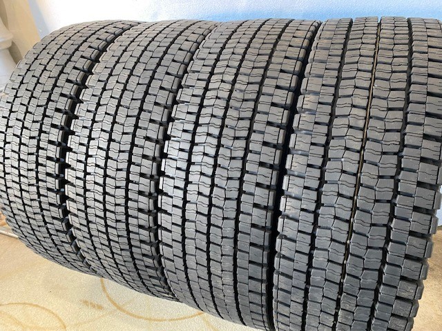 215/70R17.5 ダンロップの値段と価格推移は？｜29件の売買データから