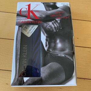 Calvin Klein ボクサーパンツ サイズs カルバンクライン ローライズボクサー