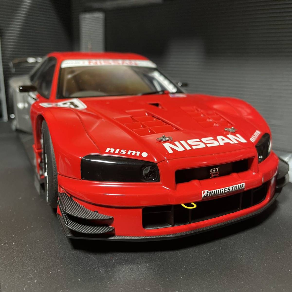 超格安一点 AUTOart 1 18 モータースポーツシリーズ 日産 スカイライン