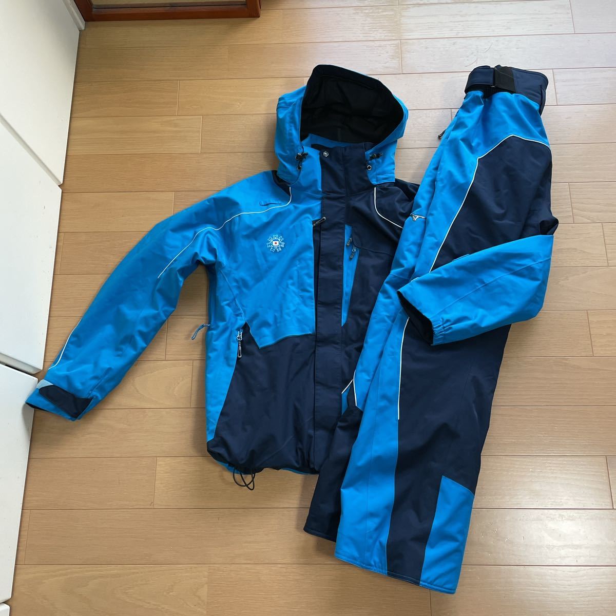 国産品 ミズノ スキーウェア 上下セット 技術選選手着用モデル ...