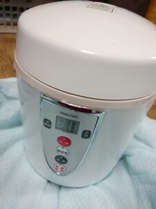 maxzen 炊飯器 ミニ炊飯器 ひとり暮らし ライスクッカー 無洗米 一人暮らし 1.5合 RC-MX151