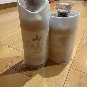 山崎X2本、響X3本箱付き。