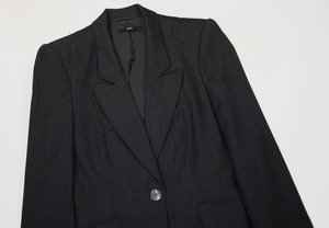 美品 54,000円 HUGO BOSS レディース ブレザー スーツ ジャケットS Mサイズ36～38ビジネスRRLダークグレー ワンピース コート パンツスーツ