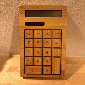 電卓 職人による手作り 竹製計算機 ソーラー式電卓 カリキュレーター 事務用品/文房具