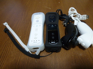 RSJN027【送料無料 動作確認済】Wii リモコン モーションプラス ジャケット ストラップ　ヌンチャク　ブラック　ホワイト 純正品 2個セット