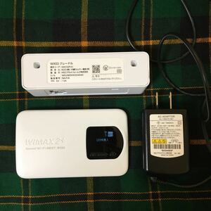 WiMAX2+ Speed Wi-Fi NEXT WX02、クレードル