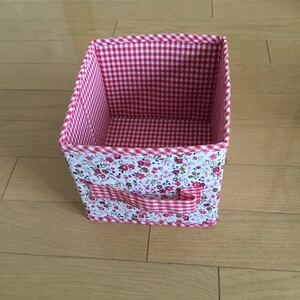 小物入れ バスケット　かご　箱　布製　折り畳み　花柄/チェック