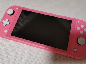 極上美品 ニンテンドースイッチライト本体 ピンク 2020年製 送料込み Nintendo Switch Lite