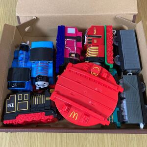 プラレール きかんしゃトーマス いたずら貨車 ハッピーセット トーマス