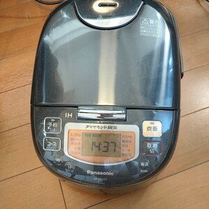 炊飯器 Panasonic IH炊飯ジャー 5.5合炊き SR-FC107