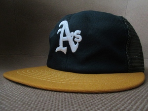 80's USA製 オークランド アスレチックスANNCO A'sロゴ 刺繍 トラッカー メッシュ キャップOakland Athleticsヴィンテージ ベースボールCAP