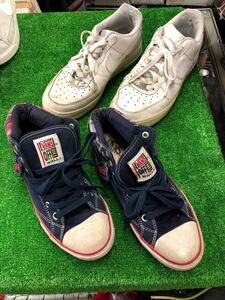 ○J7087 VANS OFF THE WALL NIKE エアーフォース 24cmセット○