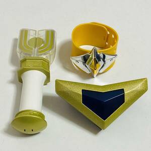 [ operation goods ]BANDAI Bandai Ultra siblings metamorphosis item set 3 piece set Spark Len se splendor Ultra bracele 