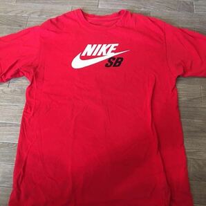 ★NIKE SB Tシャツ 送料無料★ナイキ　半袖　 Mサイズ　アメカジ　古着　赤　Mサイズ